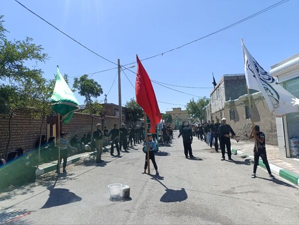 مراسم عزاداری  سرور و سالار شهیدان امام حسین علیه السلام در روستای سلطان آباد نمک