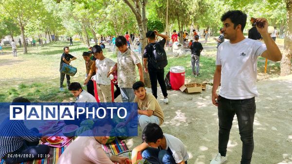 اردوی تفریحی دانش‌آموزان دبستان معلم آشخانه 