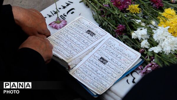 وزیر آموزش و پرورش در اولین سالگرد شهید محمد کاظمی در بهشت رضای مشهد
