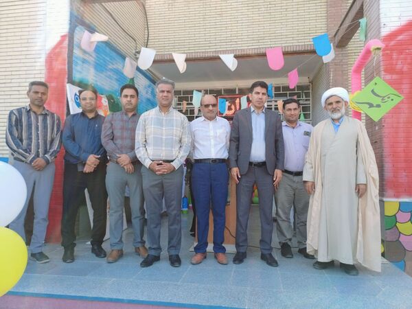جشن شکوفه‌ها در شهرستان قلعه‌گنج 