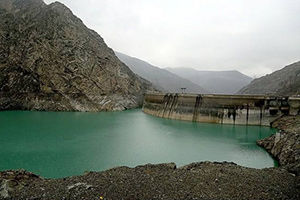 سدهای کشوربا ورودی منفی آب در نخستین ماه زمستان روبرو هستند