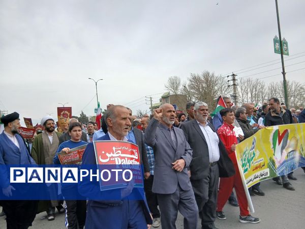 حضور پرشور مردم همیشه در صحنه محمدشهر در راهپیمایی روز قدس 