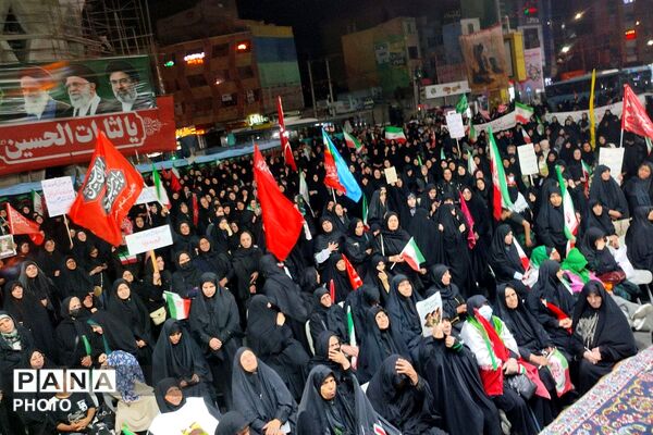 صحیح خوانی و باز خوانی احکام در موکب شمیم میدان امام خامنه‌ای شهرستان قدس 