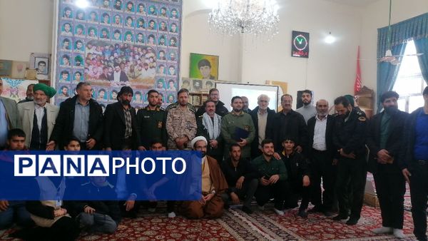 مراسم تکریم و معارفه فرمانده حوزه مقاومت بسیج شهر بار