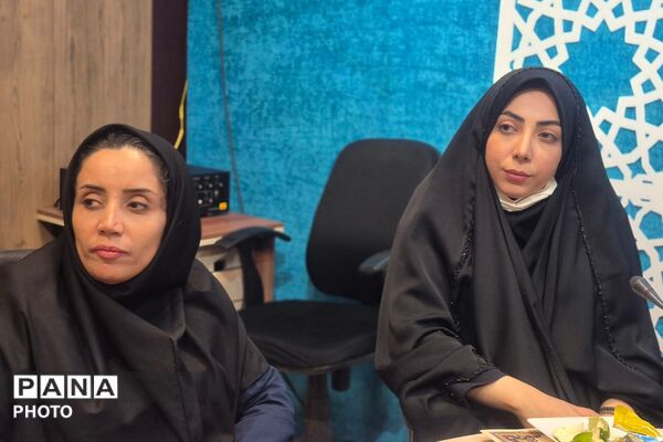 هفته بهداشت روان در بهارستان‌دو؛ از هم‌اندیشی مشاوران تا آموزش پیشگیری از خودکشی