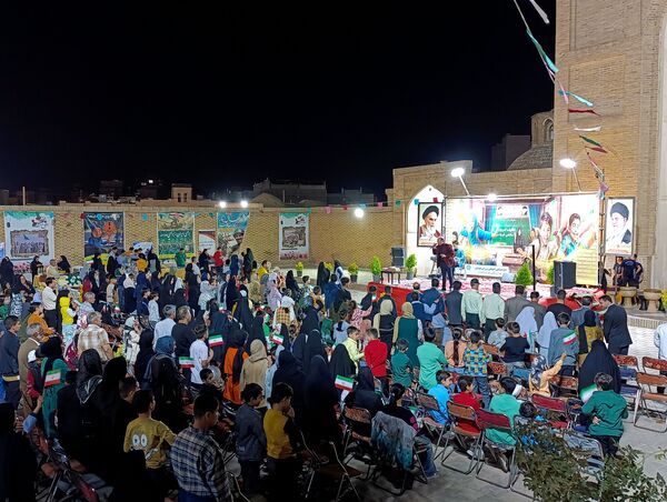 جشن بزرگ تقدیر از هفته دفاع مقدس درکنار نسل آینده ساز