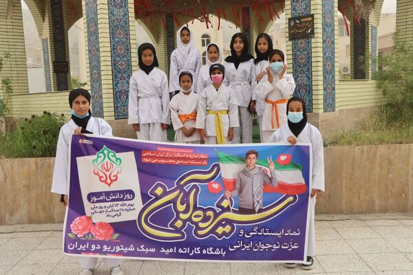 فریاد استکبار ستیزی دانش آموزان در حمایت از مظلومان