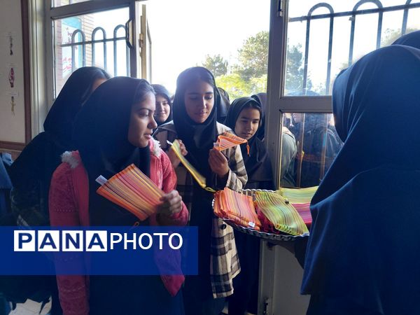 گرامیداشت روز دانش‌آموز در کاشمر