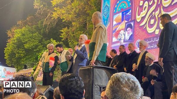 خیابان‌های بجنورد میزبان جشن باشکوه ولادت امام رضا(ع)