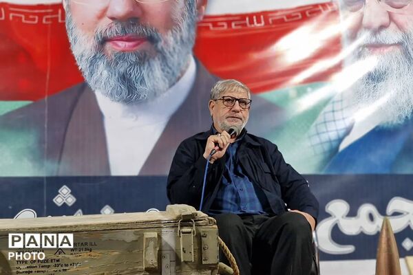 هم‌صدایی نسل امروز با سروهای دیروز 