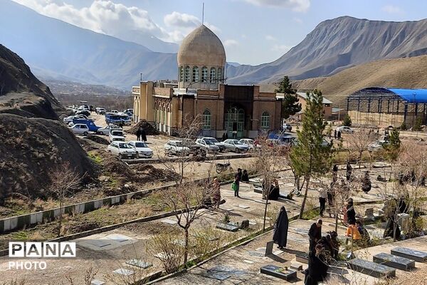 حضور مردم شهر بار برسر مزار عزیزانشان در عید نوروز و عید سعید فطر 