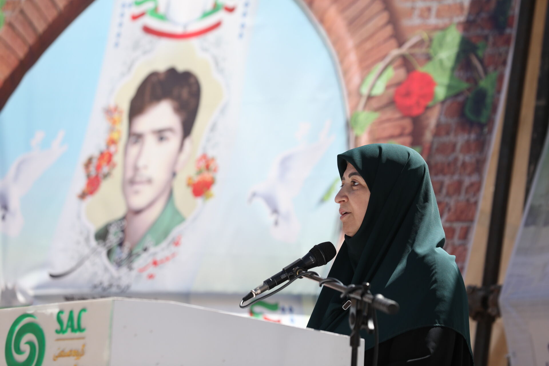رشد ۱۳۰۰ مگاواتی انرژی خورشیدی در یک سال