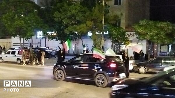 شصت و هشتمین رژه خودرویی در بلوار فضل نیشابور 