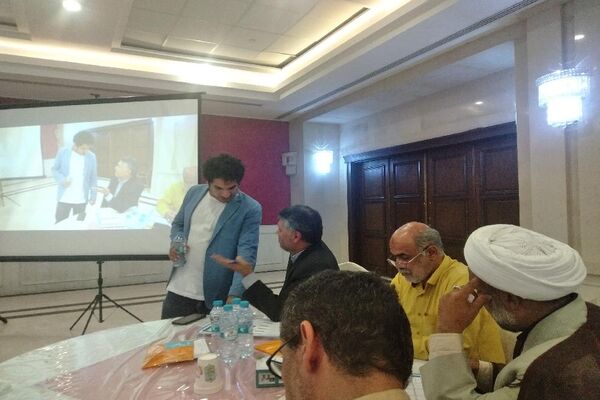 دوره و کارگاه تعاملی مربی، راهبر نسل جدید در مشهد