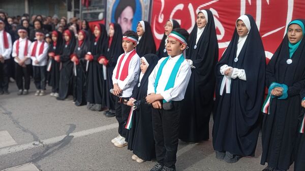 راهپیمایی یوم الله۲۲بهمن در شهرستان نیشابور 