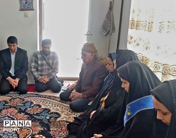 عطر یاد شهیدان؛ غبارروبی مزار شهدا 