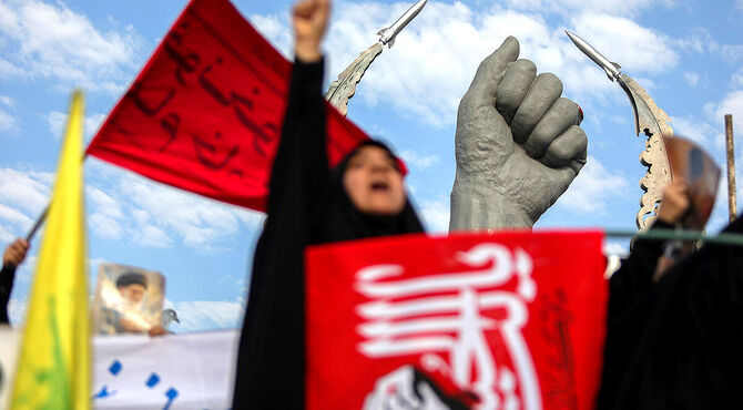 آیین وداع جاماندگان تشییع پیکر رهبر در شهرستان ورزقان