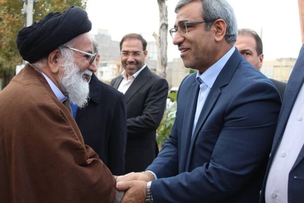 استقبال از  استاندار خراسان رضوی در گلزار شهدای گمنام 