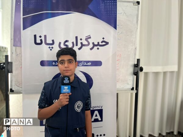 دورهمی صمیمانه بچه‌های پانا؛ روایت رفاقت، تجربه و همدلی در شهرستان خاتم