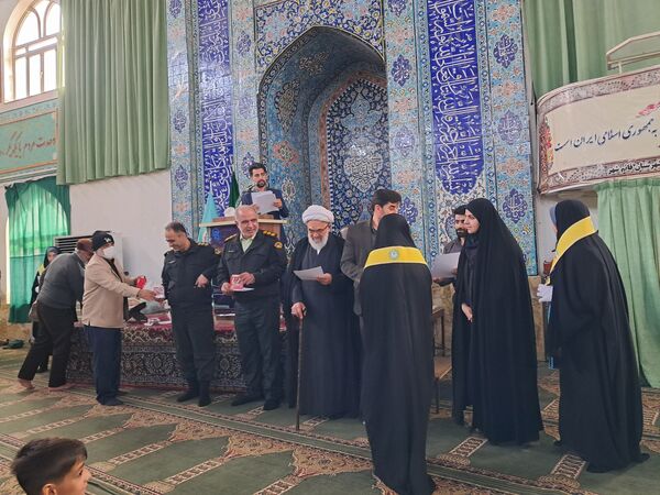برگزاری آیین سیاسی نماز جمعه در مصلی قائمشهر