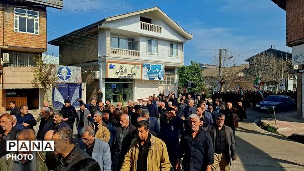 حضور مردم کومله در راهپیمایی نماز جمعه
