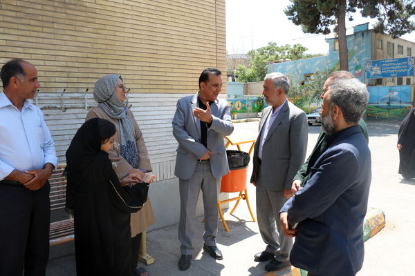 بازدید از کارگاه های کارآموزی- کارورزی در هنرستان بصیرت