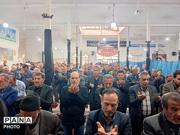 اقامه نماز عید فطر در روستای بلیان کازرون