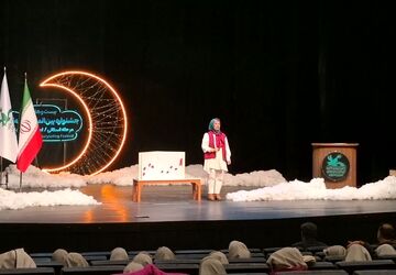 استقبال دانش‌آموزان اصفهانی از بیست‌وهفتمین جشنواره بین‌المللی قصه‌گویی 