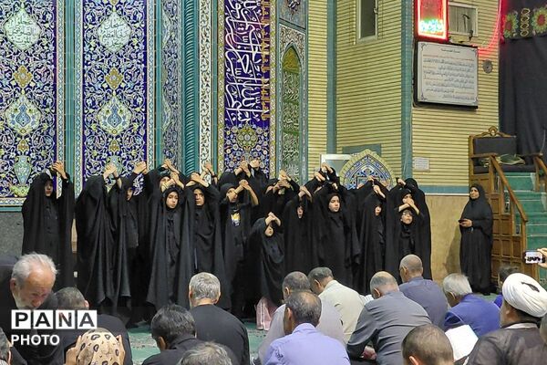 تجدید میثاق با آرمان‌های انقلاب در آیین بزرگداشت رهبر معظم انقلاب اسلامی