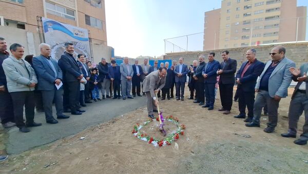 آیین افتتاحیه مدرسه «حاج مصطفی جاودان» و کلنگ‌زنی مدرسه «بهروز حق‌پناه» در ناحیه ۴ اصفهان