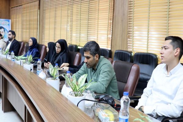 نشست صمیمانه شهردار پاکدشت با خبرنگاران و اصحاب رسانه