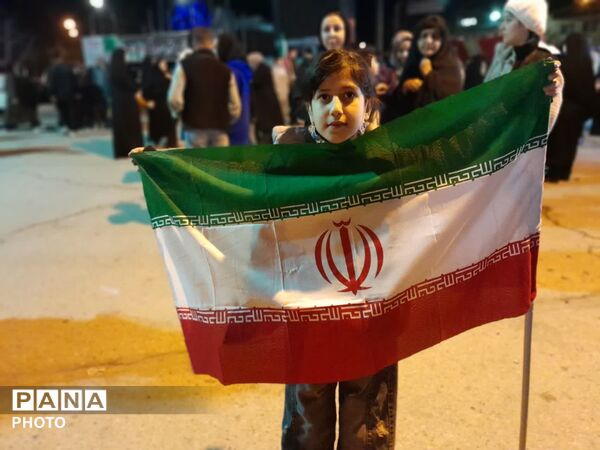 تداوم تجمعات شبانه مردمی در خونخواهی شهید امت و آئین شبی با پیکر شهدا