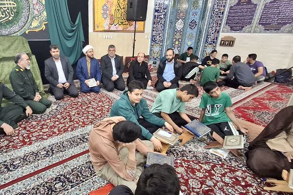 حضور پررنگ دانش‌آموزان شهرستان‌قرچک در اعتکاف دانش‌آموزی