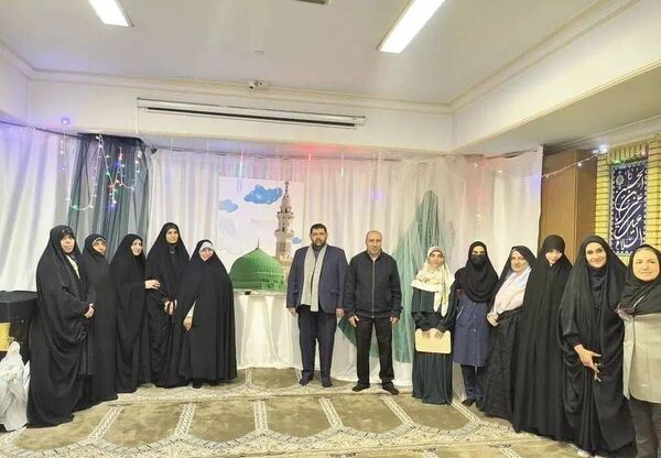 بازدید از نمایشگاه ماها در روز بعثت پیامبر اکرم (ص)