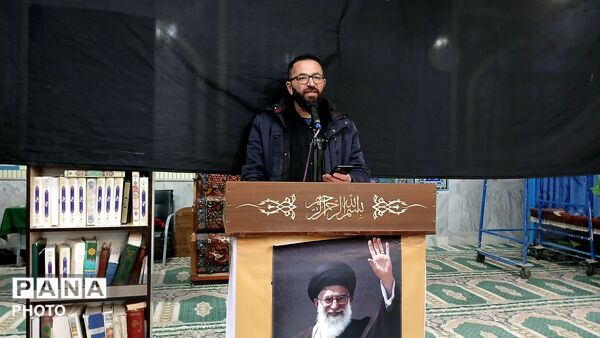 مسجد جامع بن میعادگاه عزاداری برای رهبر