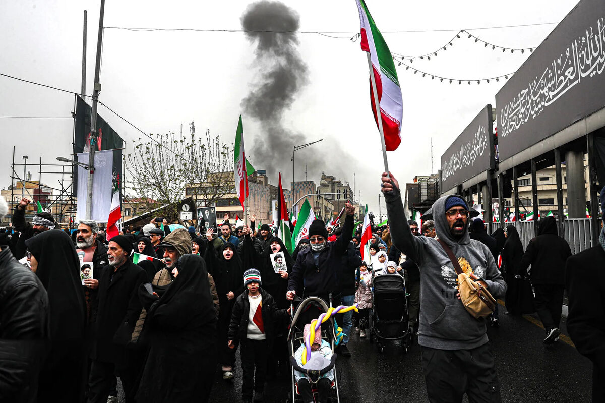 بازتاب حماسه حضور در رسانه‌های عربی: جنگ وتهدید مانع حضور ایرانیان در خیابان ها نشد