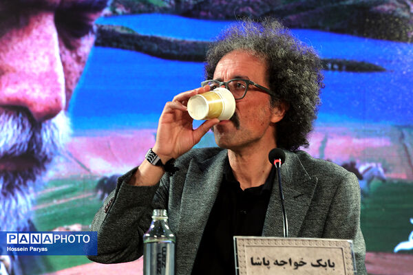 نشست نقد و بررسی فیلم «سرزمین فرشته‌ها» در چهل و چهارمین جشنواره ملی فیلم فجر