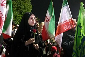 هدیه ای به نام دختر، لبخندی بر لبان مادر