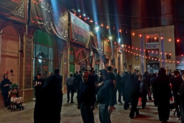 مراسم دسته عزاداری سید و سالار شهیدان امام حسین (ع) 