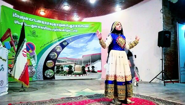 سی و چهارمین دوره اردوهای متمرکز دانش‌آموزان برگزیده شهر تهران