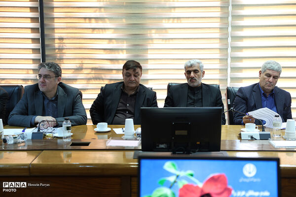 نشست مشترک وزیر آموزش و پرورش با اعضای کمیسیون آموزش، تحقیقات و فناوری مجلس شورای اسلامی