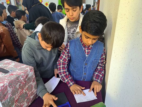 انتخابات شورای دانش‌آموزی در دبستان مبتکران ناحیه ۷