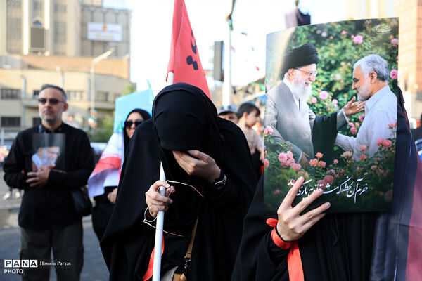 مراسم تشییع پیکر مطهر رهبر شهید انقلاب در تهران - 1
