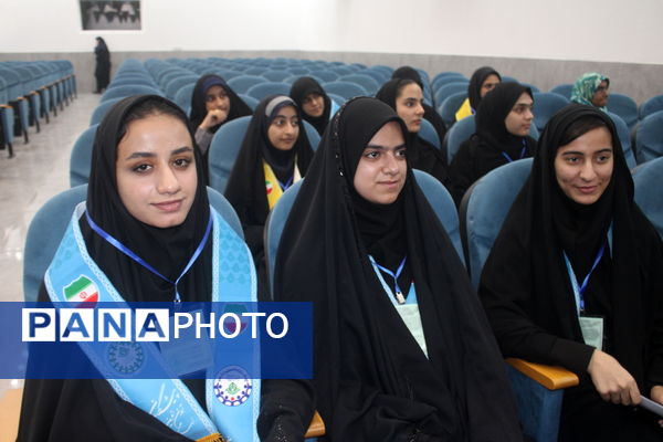  انتخابات دختران شوراهای دانش‌آموزی استان بوشهر