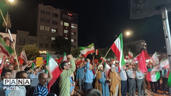 ۱۸۷ شب دلدادگی در میدان خیابان
