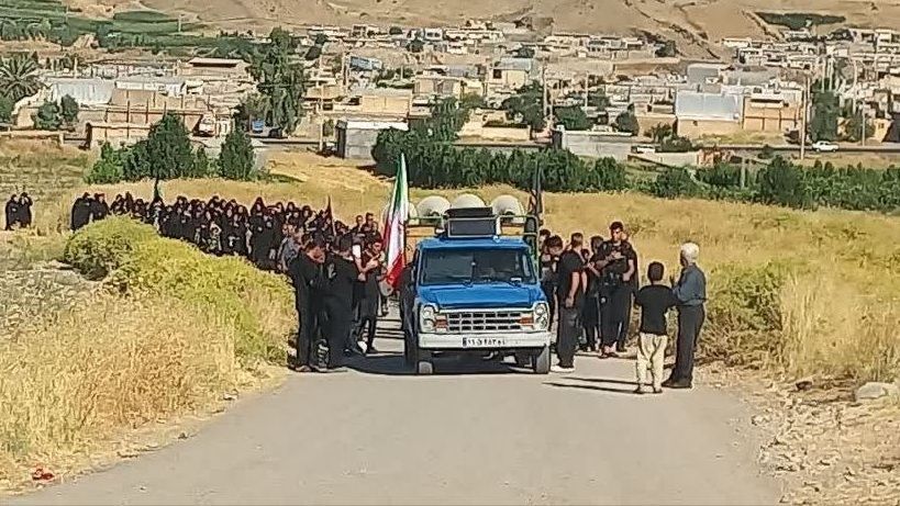 برگزاری آیین‌های عزاداری و مراسم زیارت اهل قبور در روستای مورانی