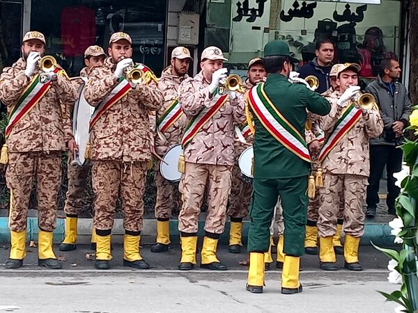 تشییع شهید گمنام در نیشابور 