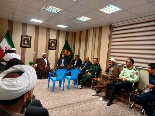 بازگشت امام جمعه از سفر مکه و استقبال گرم مردم فارسان