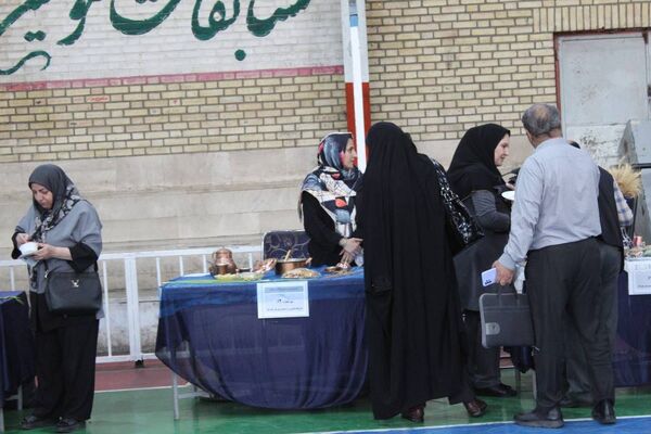 برگزاری جشنواره غذا و صنایع‌دستی در شهرستان نظرآباد