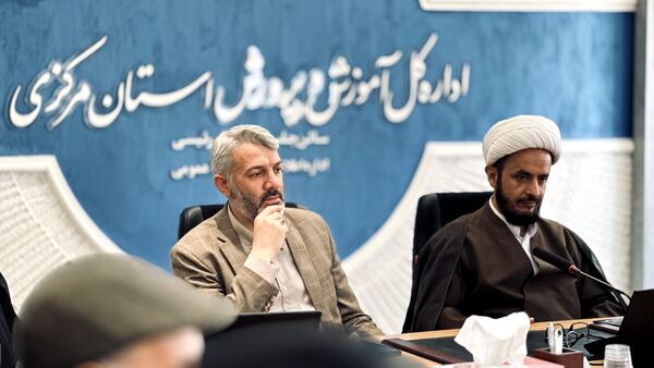 برگزاری اولین دوره‌ی توانمندسازی ‌مدرسان آموزش‌خانواده استان مرکزی با موضوع مهارت‌های دعوت فرزندان به نماز